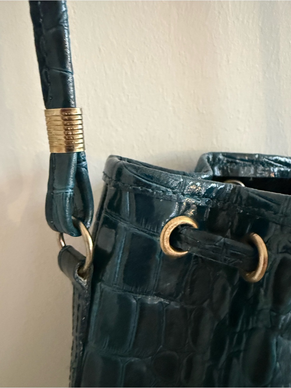 ❌SOLD LOCAL❌ Vintage Teal Croc-Embossed Leather Bucket Bag Mini Crossbody - Picture 6 of 12